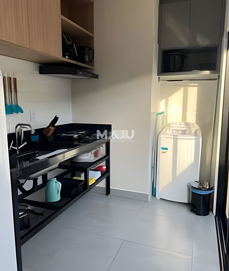 CASA 1A (garagem, próx. UniAraxá, fácil acesso)