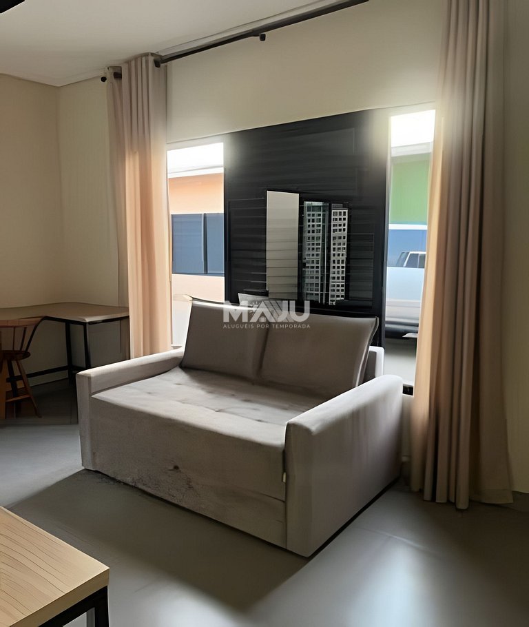 CASA 1A (garagem, próx. UniAraxá, fácil acesso)