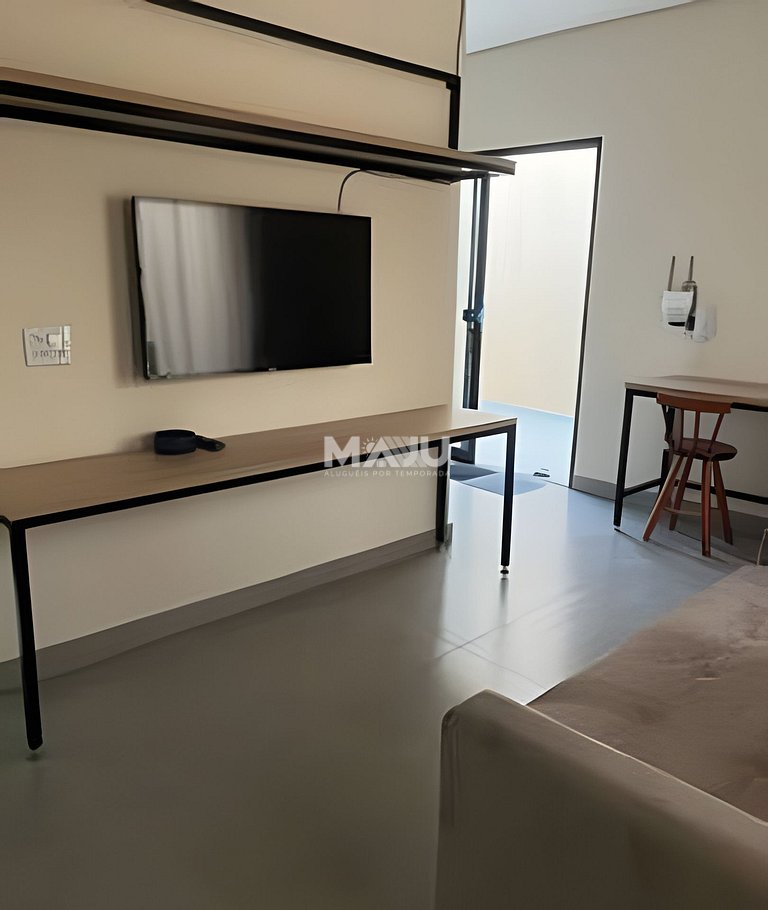 CASA 1A (garagem, próx. UniAraxá, fácil acesso)