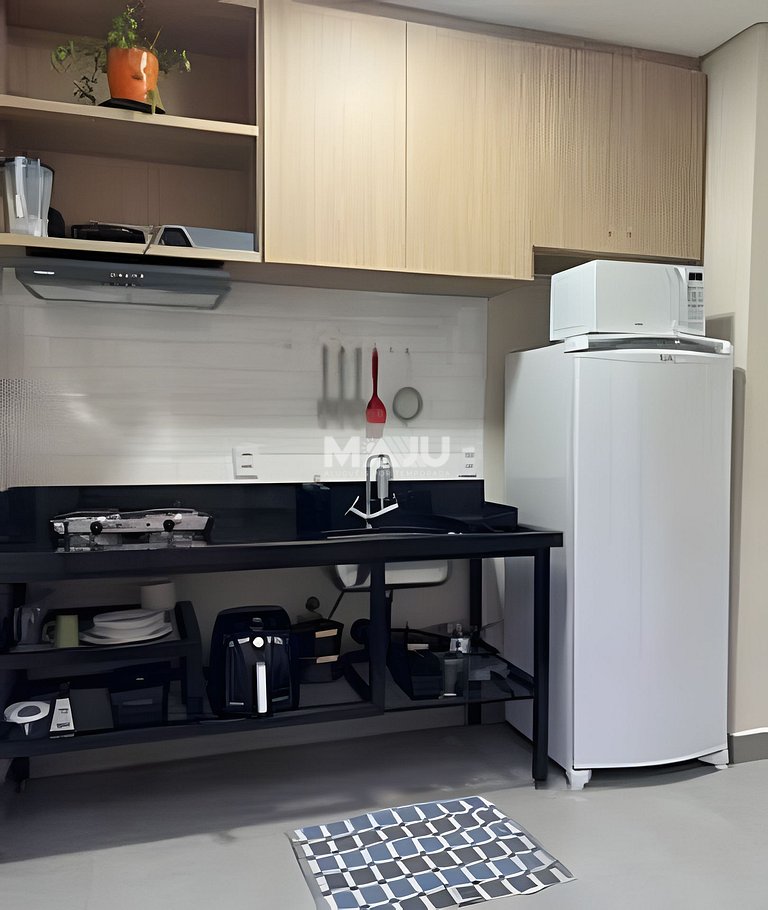 CASA 1A (garagem, próx. UniAraxá, fácil acesso)