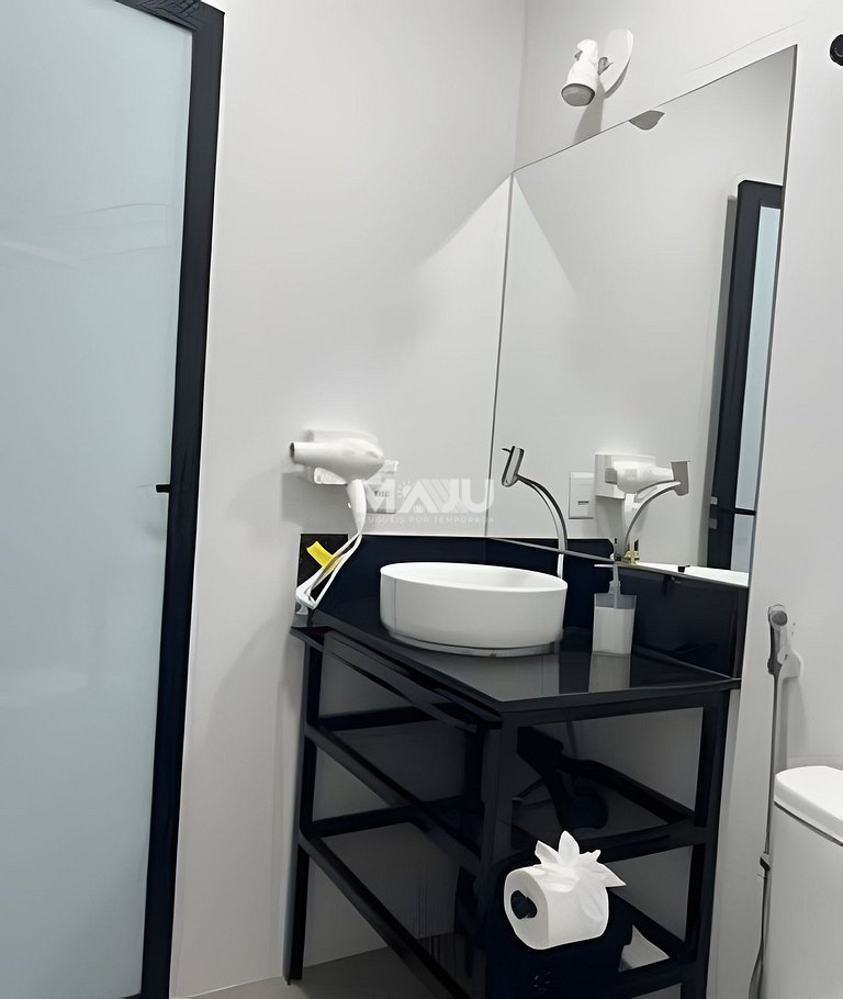 Casa 8H (garagem, próx. uniaraxá, fácil acesso)