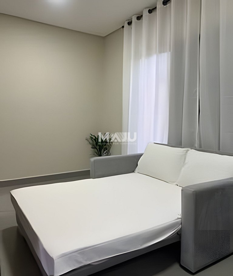 Casa 8H (garagem, próx. uniaraxá, fácil acesso)