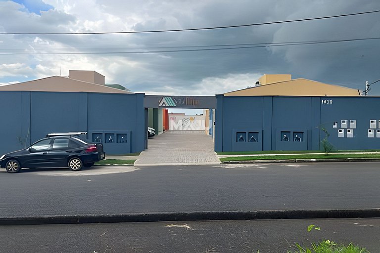 Casa 8H (garagem, próx. uniaraxá, fácil acesso)