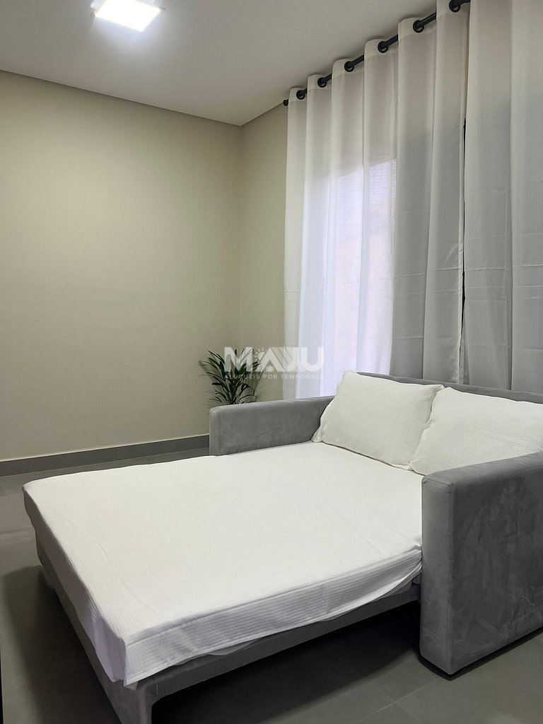 Casa 6F (garagem, próx. Uniaraxá, fácil acesso)