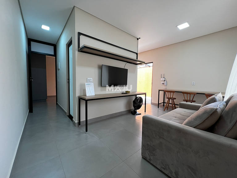 Casa 7G (garagem, próx. UniAraxá, fácil acesso)